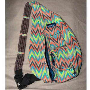 KAVU Rope Bag Neon Chevron Zigzag Canvas Sling Crossbody Backpack Grey Blue thumbnail 2