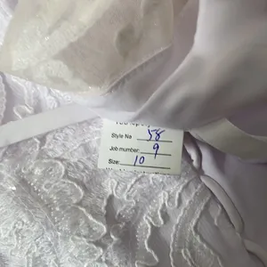 Women’s White Wedding Dress Size 10 NWOT thumbnail 9
