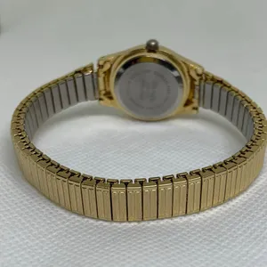 Vintage advance women’s gold tone watch 24mm round case quartz analog running thumbnail 4