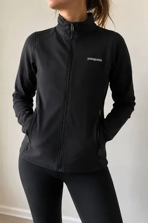 Patagonia Soft Shell Jacket Women’s XS Black Full Zip Stretch Outdoor thumbnail 1