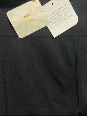 NWT Fabletics Black High-Waist Performance Black Leggings Size M thumbnail 3
