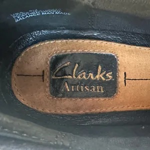 Clarks Artisan Black Suede and Patent Leather Heeled Shoes Classic Size 8 thumbnail 7