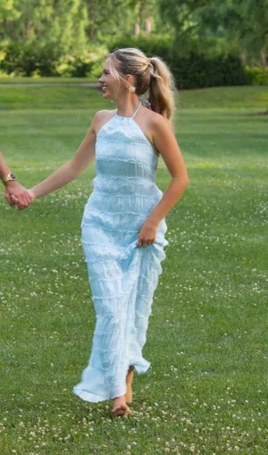 Flowy dress  thumbnail 1