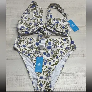 Cupshe charming Blue Floral Bikini Set blue accents thumbnail 2