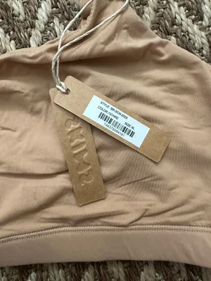 Skims Bralette  thumbnail 3