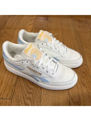 Size 6 US women’s Reebok Club C Revenge Sneakers White Light Blue Gold Leather thumbnail 9