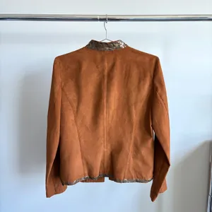 Vintage Charter Club Faux Suede Jacket M Sequin Collar Boho Revival Funky Chic thumbnail 5