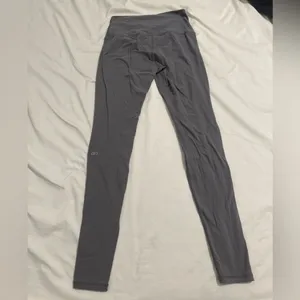 Bundle Sale!5Pcs Alo,Nike,ASICS,Sport Bra and Leggings,Yoga Top Good price thumbnail 2
