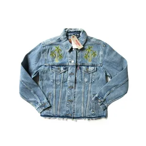 NWT Levi's Ex-Boyfriend Trucker Indigo Memory Embroidered Palm Tree Jacket S thumbnail 5