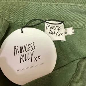 Princess Polly NWT Green Cotton High Waisted A Line Cargo Mini Skirt Size 4 thumbnail 4