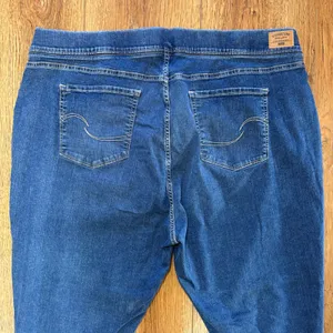 Signature by‎ Levi Strauss Gold Totally Shaping Pull-On Skinny Jeans Blue 37x30 thumbnail 11