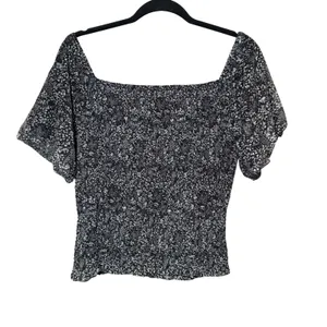 Anthropologie Aurelia Smocked Shirt Puff Short Sleeve Black White Size Large‎ thumbnail 4