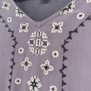 Garnet Hill Gray‎ Embroidered V Neck 3/4 Sleeve Dropped Waist Dress Size 8 thumbnail 4