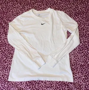 Nike Long Sleeve thumbnail 1