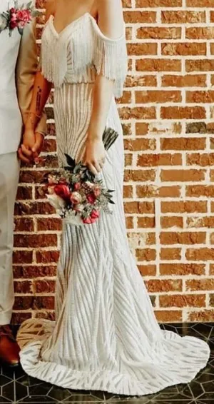 Ashley Lauren Ivory Prom Dress thumbnail 1