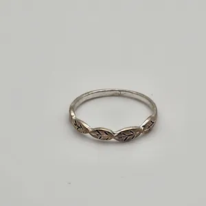 Marsala Sterling Silver Leaves Ring (3) Silver thumbnail 5
