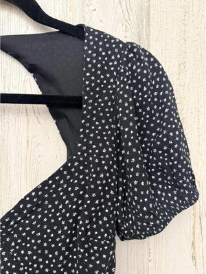 L.A. HEARTS Womens S Black White Ditsy Floral Puff Dress thumbnail 6