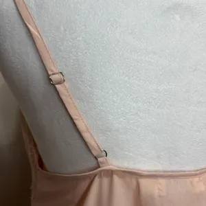 Julia Silky‎ Lace Trim Camisole Top Womens L Pink Coquette Y2K Fairy NWT Gift thumbnail 10