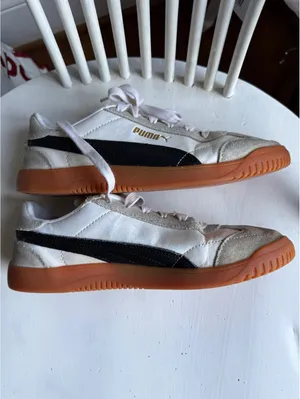 Puma Classic Suede and Leather Sneakers Size US 6.5 thumbnail 7