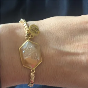 Kinsley Armelle Andrea Collection Amber Quartz Bracelet*NEW thumbnail 4