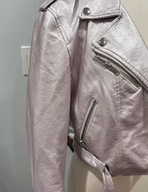 Forever 21 Metallic Pink Cropped Faux Leather Moto Biker Jacket thumbnail 4