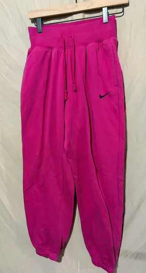 Nike joggers thumbnail 1