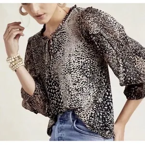 Anthropologie Maeve Womens Animal Print Jacquin Blouse Size Large Stretch thumbnail 1
