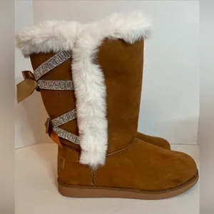 Juicy Couture Kaori Boots Faux Suede Fur Lined Tan/Chestnut Size 9. Ribbons Bows thumbnail 15