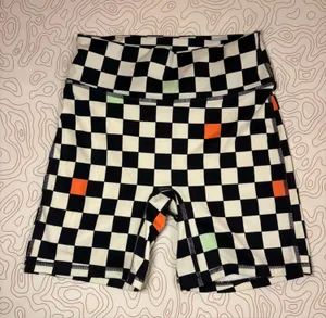 Fabletics Motion365 Checkered 6” Biker Shorts Size Small thumbnail 1