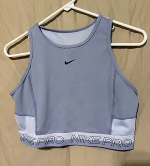 Nike tank top thumbnail 1
