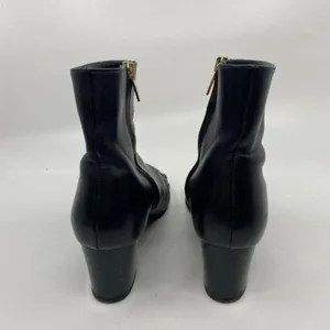 Msrp$730 SALVATORE FERRAGAMO Booties W/ Gold signa thumbnail 4