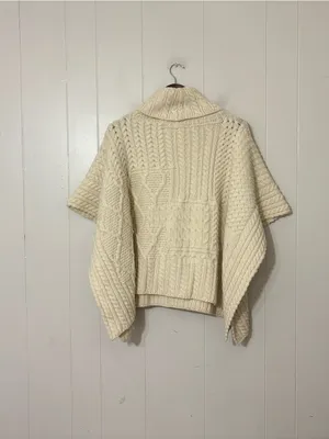 Blarney Woollen Mills 100% Merino Wool Aran Knit Poncho Cape Ivory One Size thumbnail 7