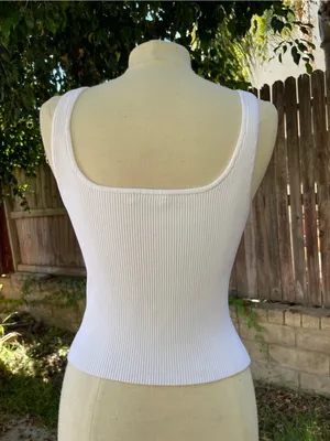 Aritzia Babaton Sculpt White Ribbed Square-Neck low back minimalist streetwear L thumbnail 3