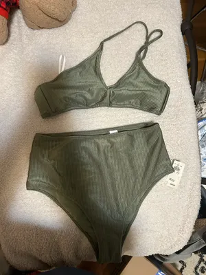 Bikini thumbnail 3