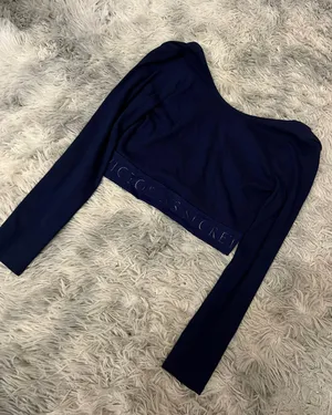Victoria Secret Long Sleeve thumbnail 1