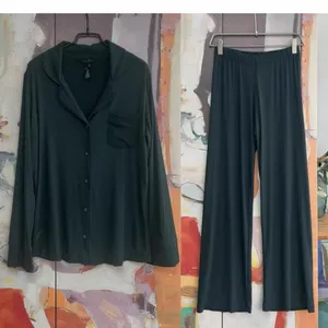 SKIMS pajamas set green M thumbnail 3