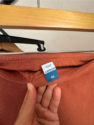 Old Navy Bundle of clothes women size XS thumbnail 14