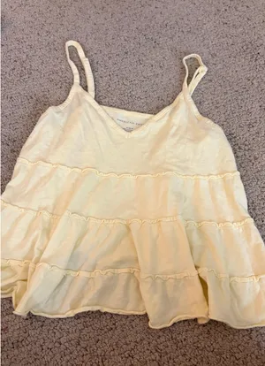 American Eagle Outfitters Top thumbnail 1