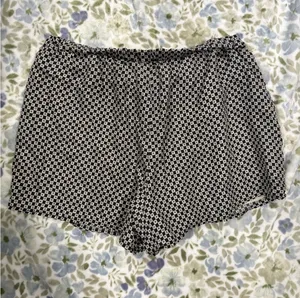 Michael Kors Black & White Pajama Set thumbnail 6