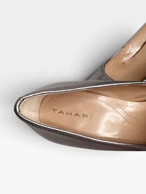 Tahari Brett Leather Metallic Gunmetal Gray Pointed Toe Kitten Heels SZ 9 thumbnail 4