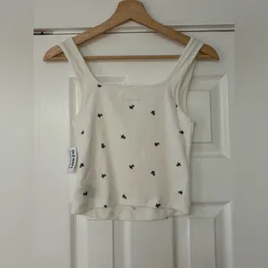 Old Navy Floral Embroidered Cream Tank Top Size Small‎ NWT thumbnail 2