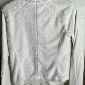 Alo Yoga Fleece Solstice Jacket in Natural White thumbnail 11