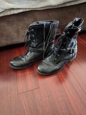 Black Zodiac Boots thumbnail 2