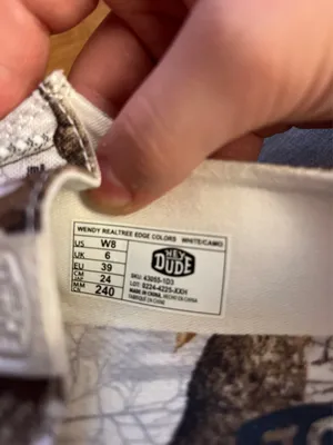 white/camo wendy’s hey dudes thumbnail 2