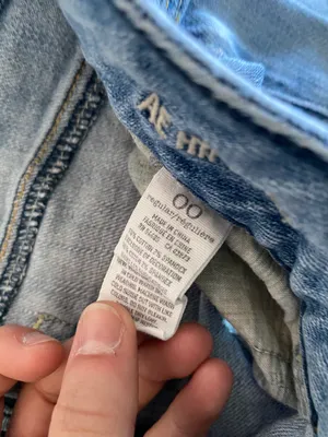 American Eagle Outfitters Jeans Ripped thumbnail 3