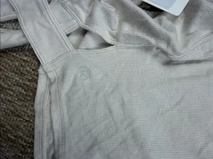 NWT Lululemon side tie cropped tank Cream Square-Neck Top thumbnail 4