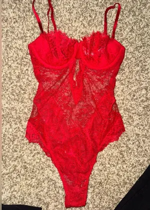 VS Red Lace Teddy Lingerie thumbnail 6