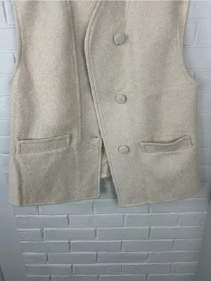 Amazon Cream Light Sherpa Boucle Knit Vest Size L thumbnail 4