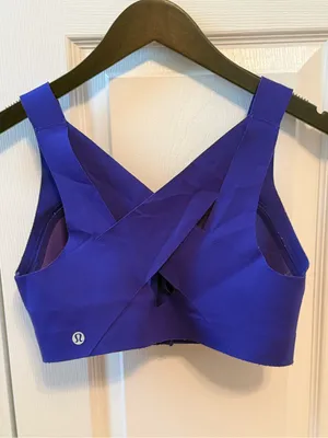 Lululemon Enlite Bra in Lazurite thumbnail 3