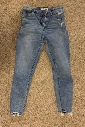 Abercrombie Ultra Skinny High-Rise Jeans thumbnail 1